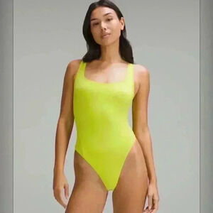 Wundermost Ultra-Soft Square-Neck Sleeveless Bodysuit XS